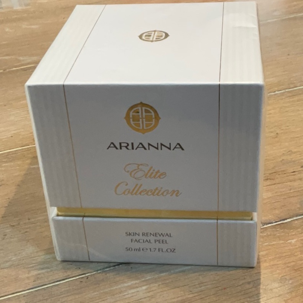 Arianna Elite Collection “Skin Renewal” Facial Peel